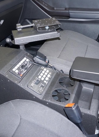 Troy Products 2020 Ford Police Interceptor Utility Specific – 17” sloped console with computer deck