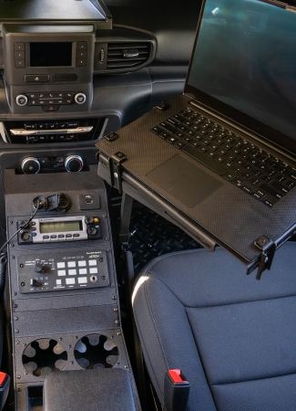 Troy Products 2020+ Ford Police Interceptor Utility Specific 18in L-Shape Console CC-20-UV10-L8 Installed